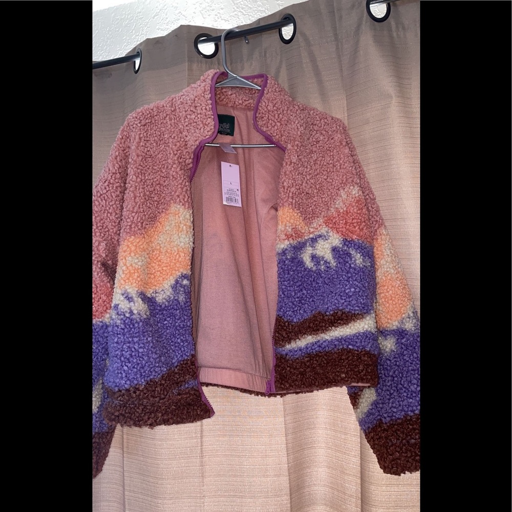 Womens zip up light weight sweater